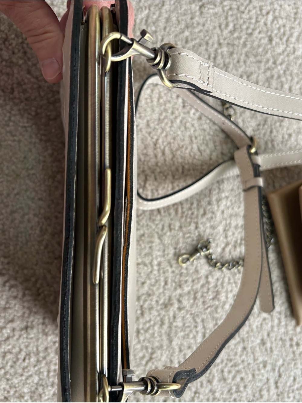 Patricia Nash Cream Embossed Floral Leather Crossbody with Chain Accent - Picture 8 of 9